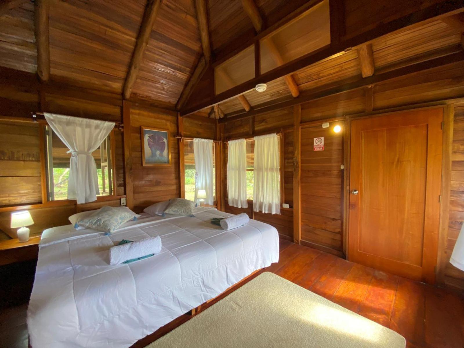 Galapagos Cabanas Eden Bellavista  Eksteriør billede